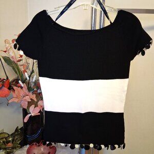 NWOT Nueva Women’s Luxury Quality Black White Knitwear Camisole Elegant Tank Top
